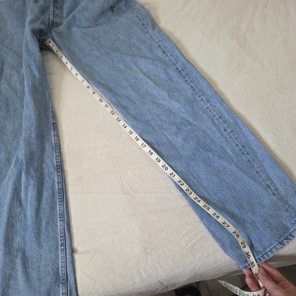 Vintage Levis Classic Blue Denim Jeans 36 Inch Waist 32 Inch Inseam - Picture 7 of 13
